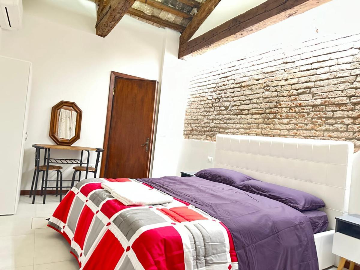 Venice Rainbow Apartments San Zaccaria Kültér fotó